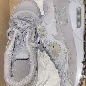 Nike Air Max Light Gray Sneakers